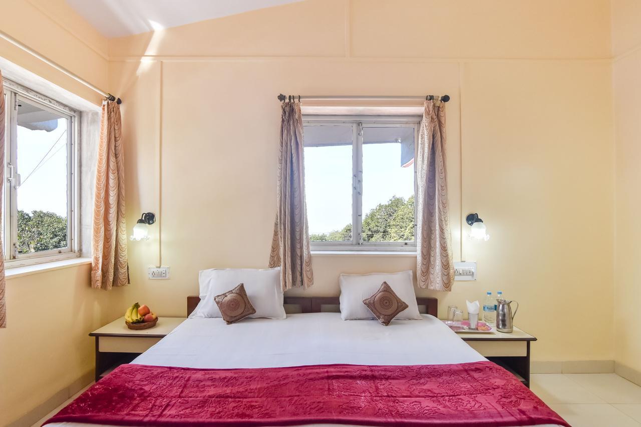 Mahābaleshwar Hotel Stone House מראה חיצוני תמונה