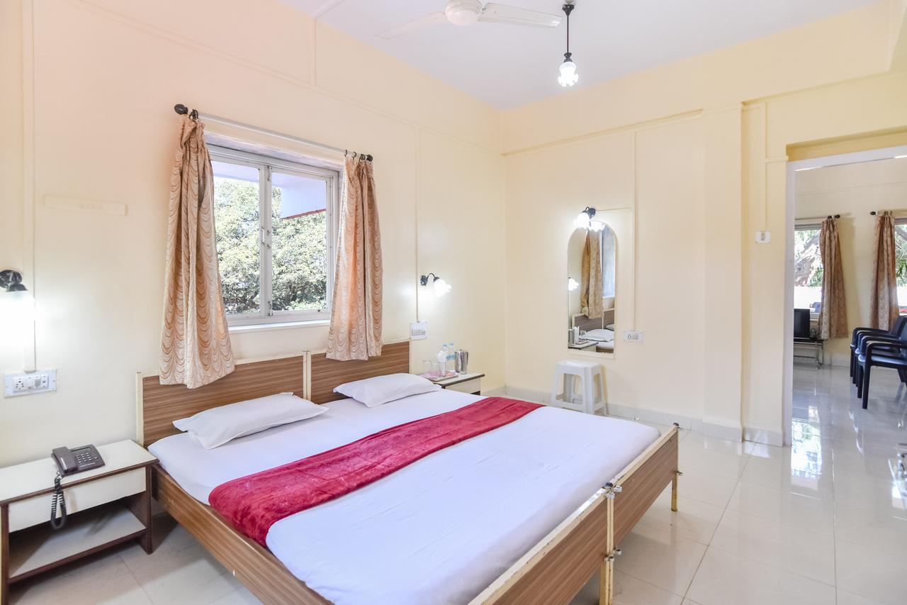 Mahābaleshwar Hotel Stone House מראה חיצוני תמונה