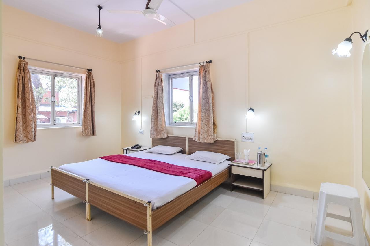 Mahābaleshwar Hotel Stone House מראה חיצוני תמונה
